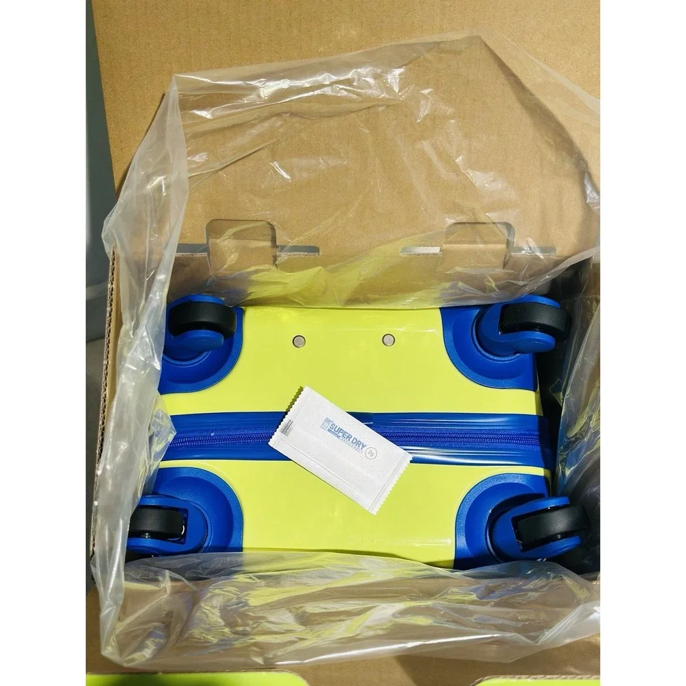 Bluey Kid's Licensed 2 Piece Luggage Bluey Set 1872161 New In Box